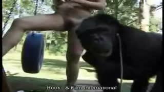 Blond Kazakh in the zoo sits hairy pussy on cock monkey